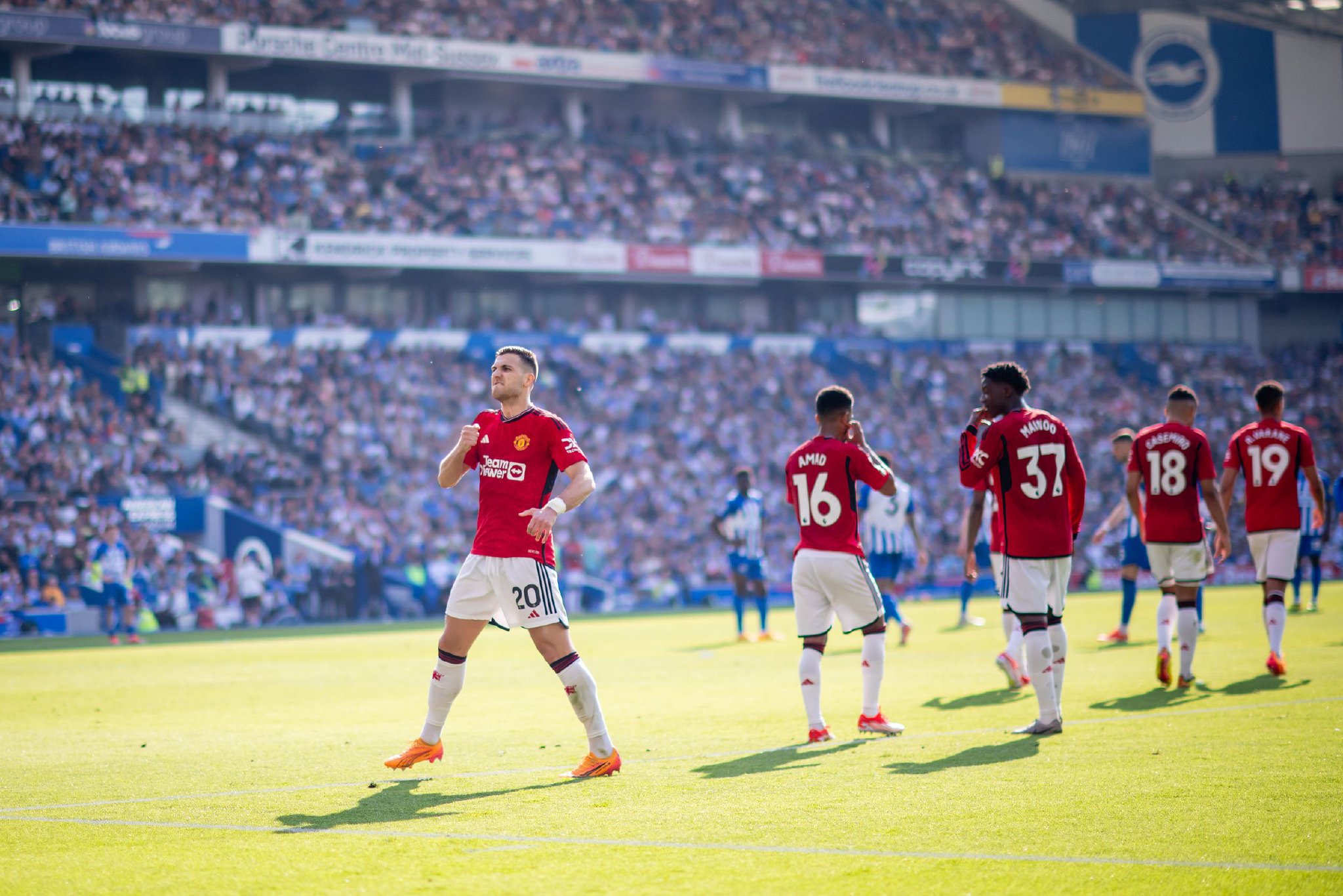 资于德布劳 资于德布劳