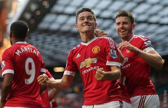 他曾多次成 他曾多次成